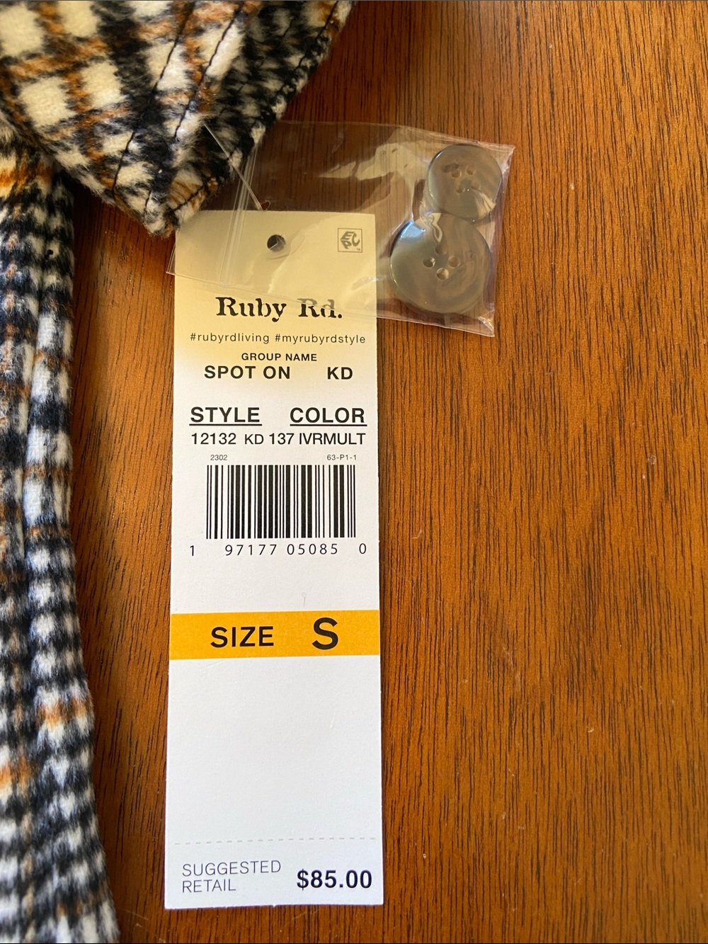 Ruby Rd.Plaid Shacket Coat for Fall - Picture 13 of 13